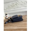 constance19-005
