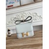 constance19-006
