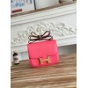 constance19-019