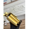 constance19-030