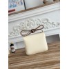constance19-050