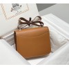 Constance23-001