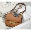 Constance23-002