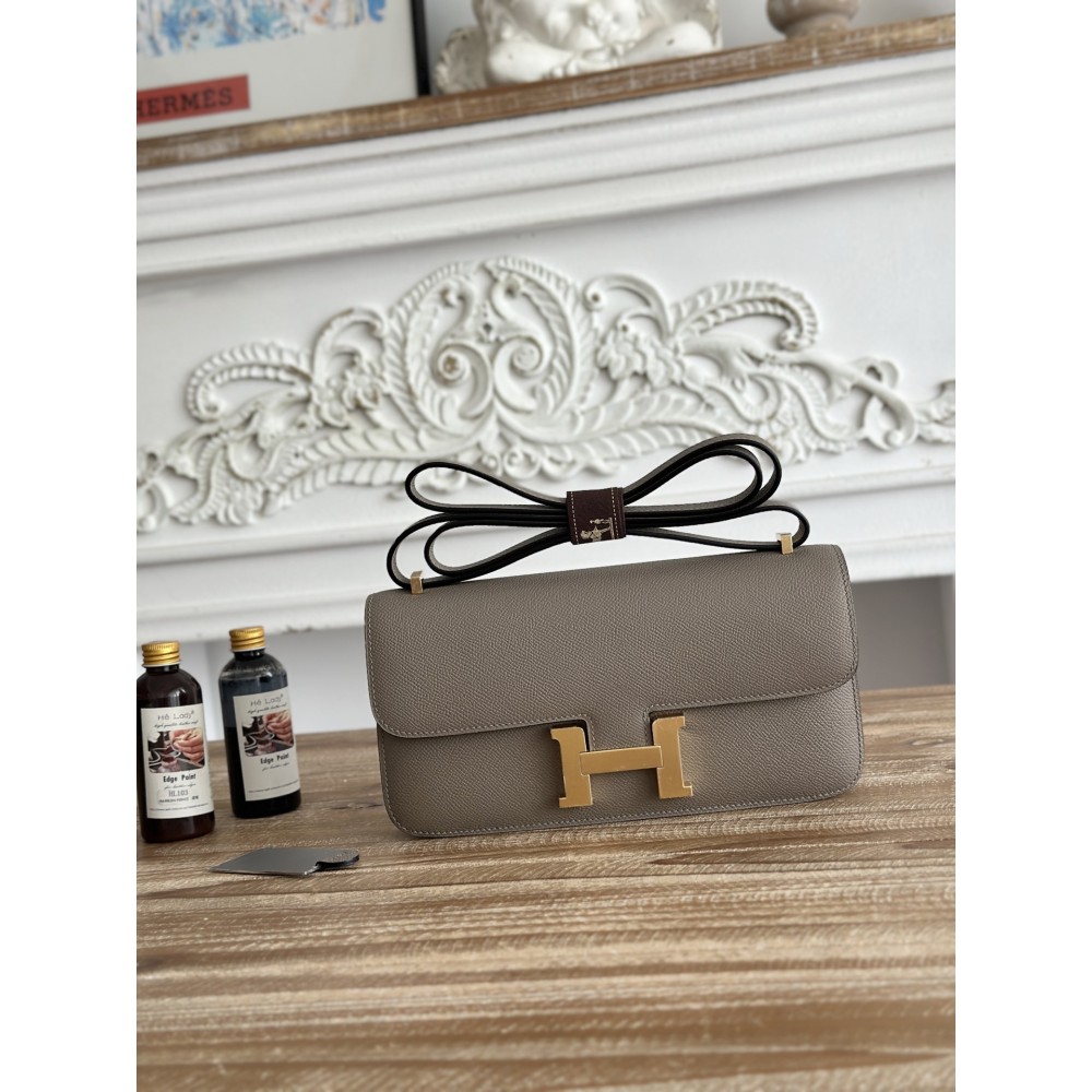 Constance-Elan-013