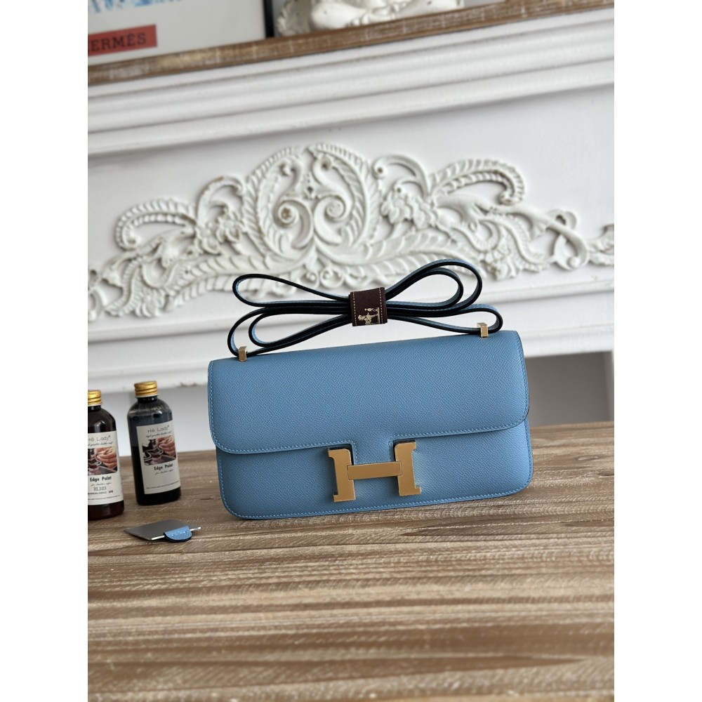 Constance-Elan-015