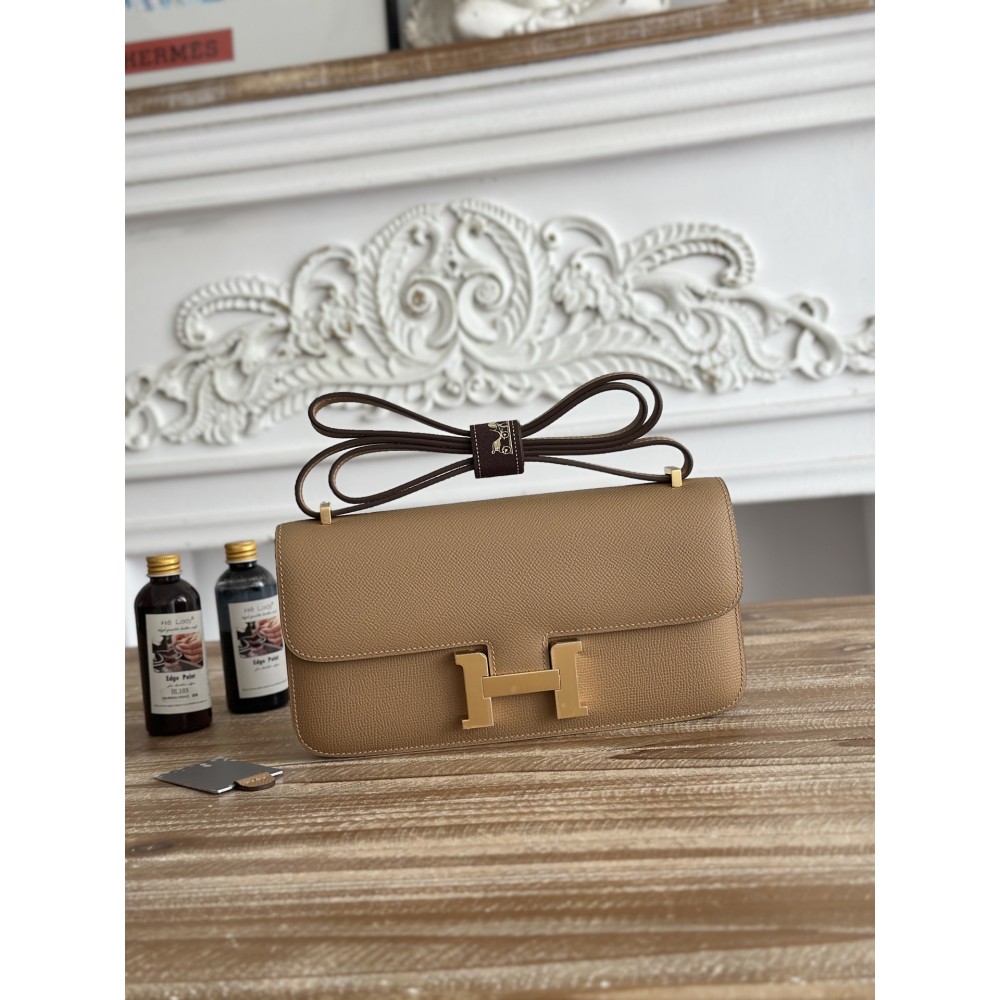 Constance-Elan-017