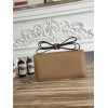 Constance-Elan-017