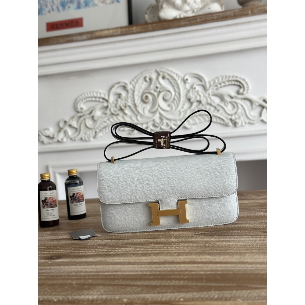 Constance-Elan-031