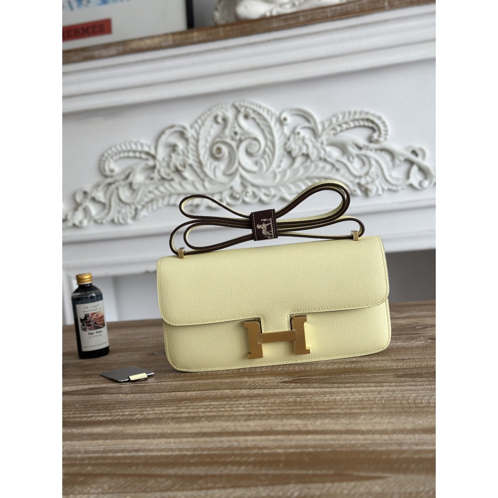 Constance-Elan-036