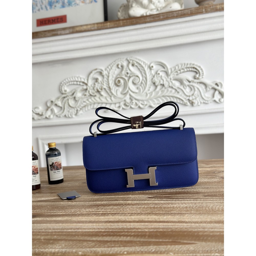 Constance-Elan-040