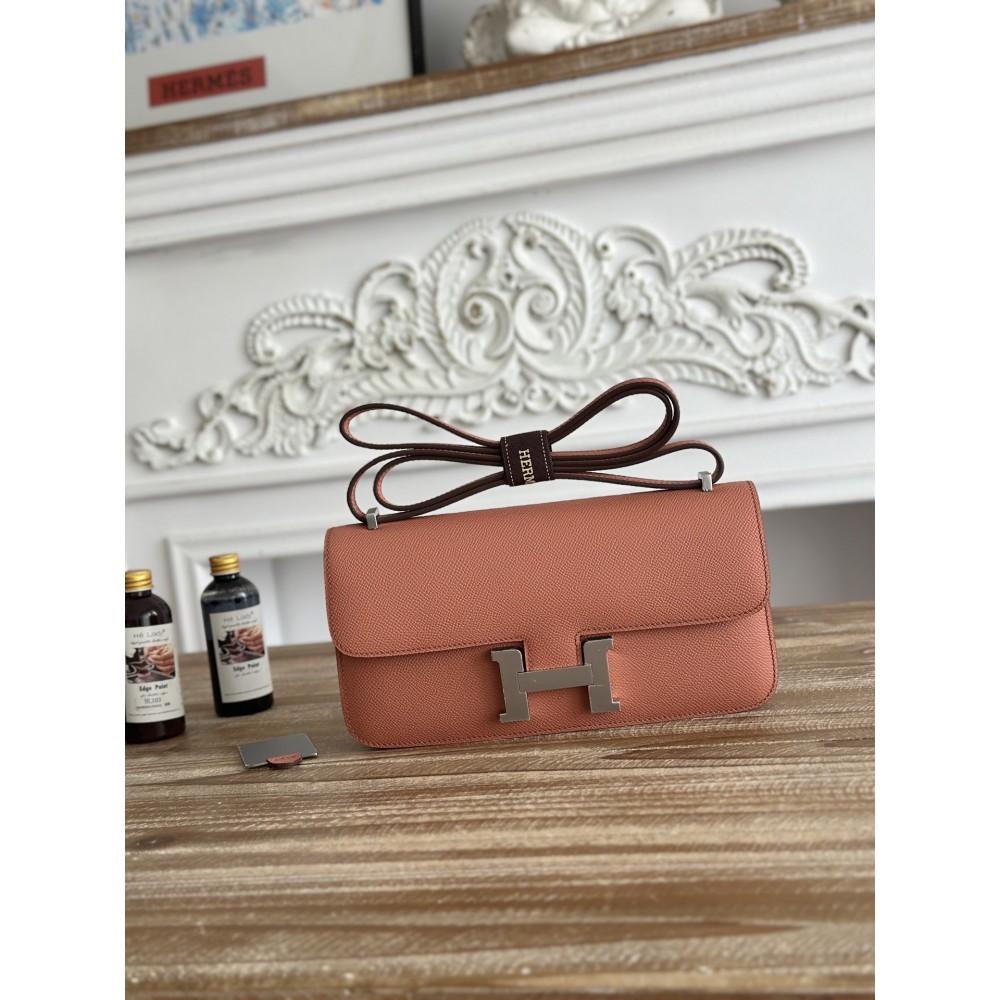 Constance-Elan-041