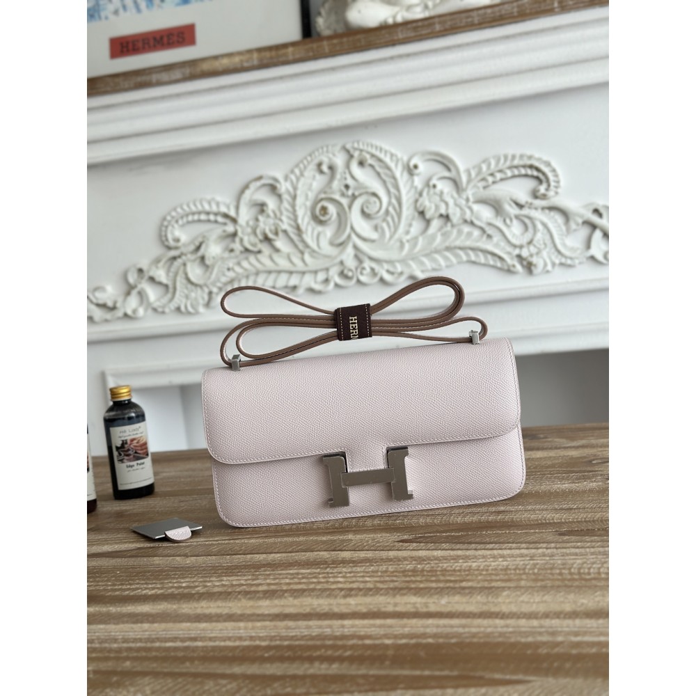 Constance-Elan-046