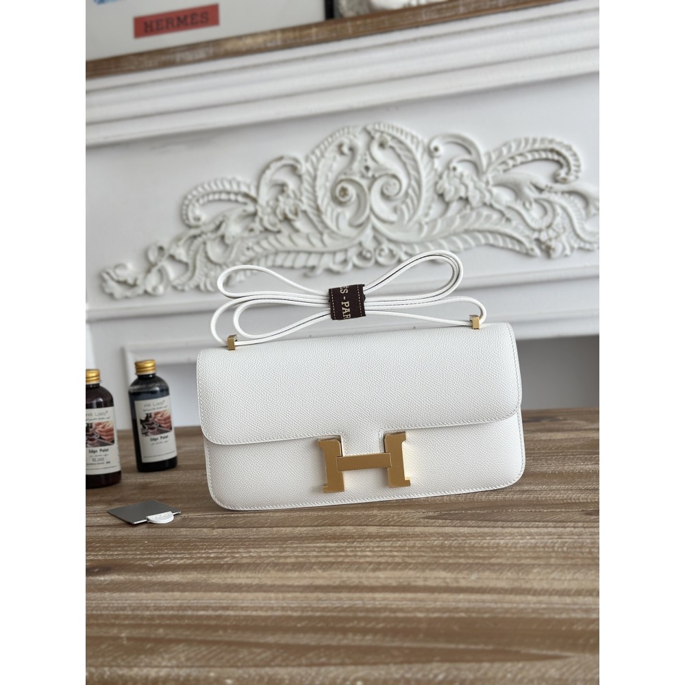 Constance-Elan-054