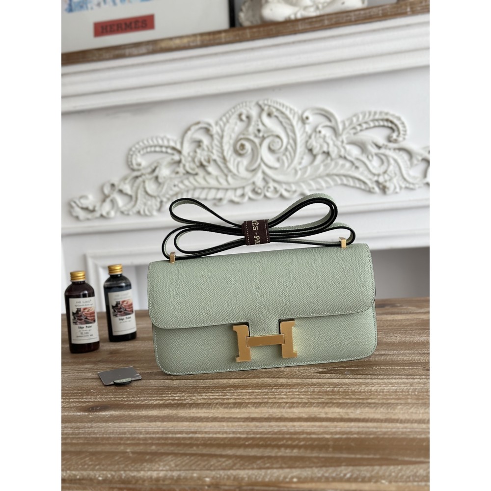 Constance-Elan-058