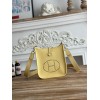 Evelyn17-001