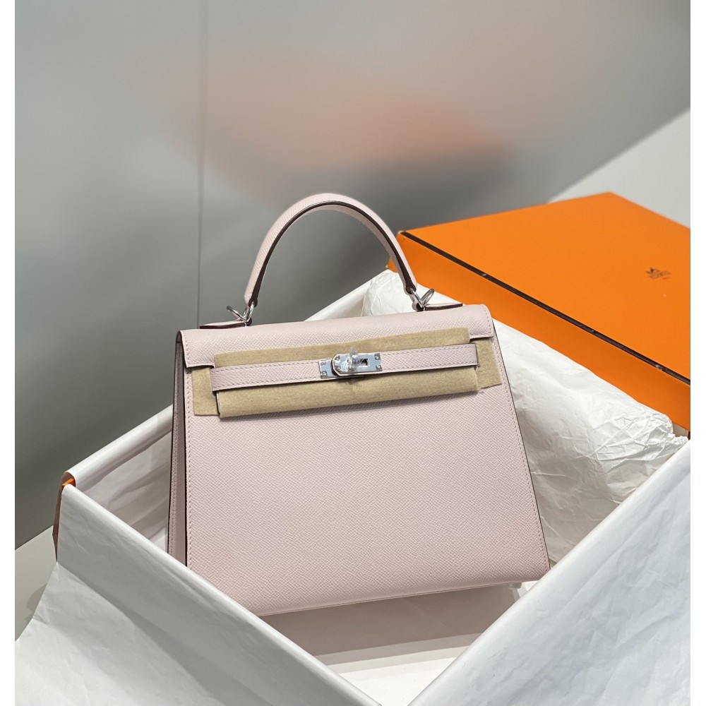 Kelly25-002
