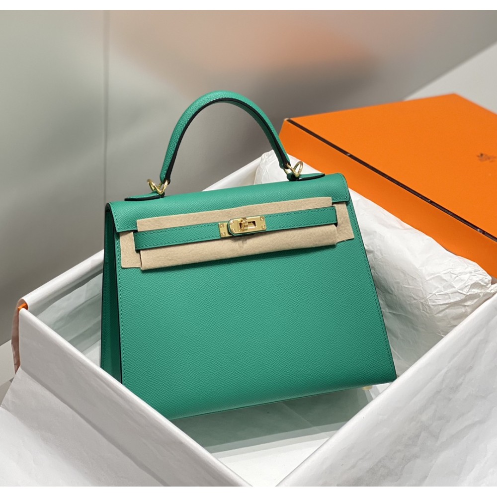 Kelly25-003