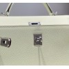 Kelly25-004
