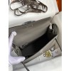 Kelly25-011