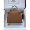Kelly25-032