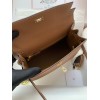Kelly25-033
