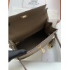Kelly25-035