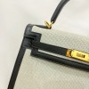 Kelly25-040