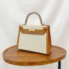 Kelly25-044