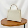 Kelly25-046