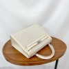 Kelly25-046