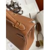 Kelly25-060