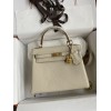 Kelly25-068