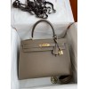 Kelly32-003
