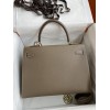 Kelly32-003