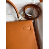 Kelly32-004