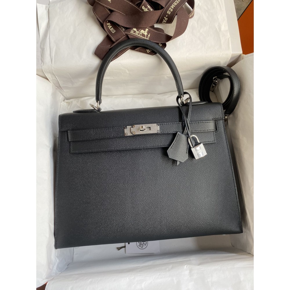 Kelly32-005