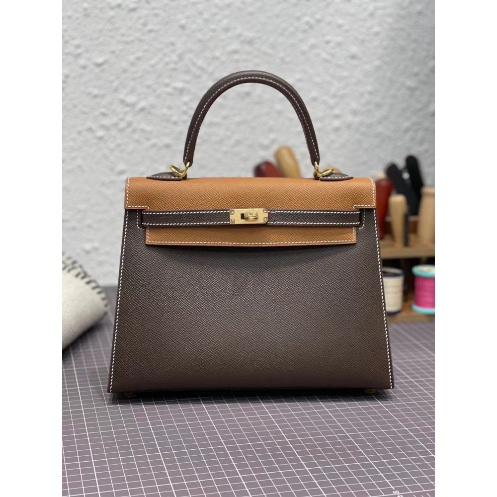 Kelly32-020