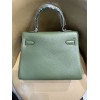 Kelly32-021