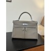 kelly-lakis28-001