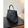 kelly-lakis28-005