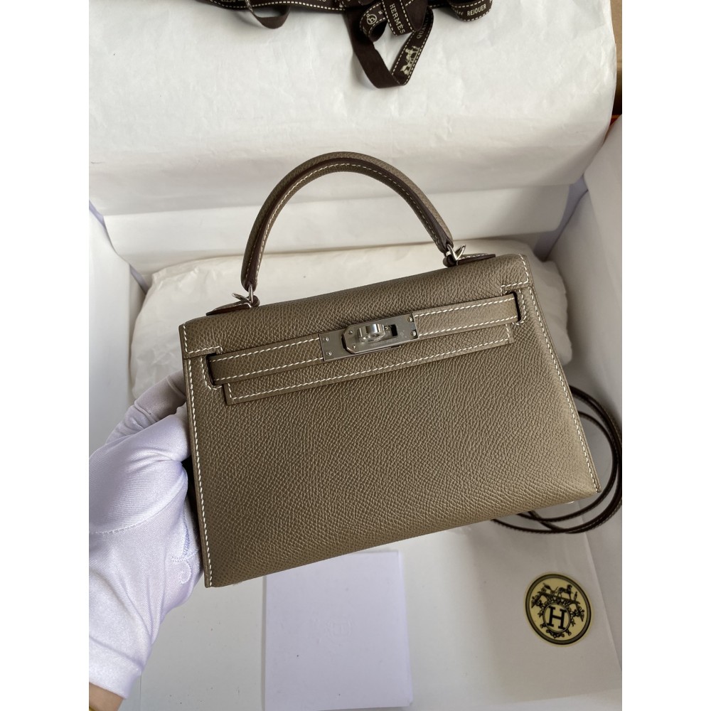Kelly-mini-004