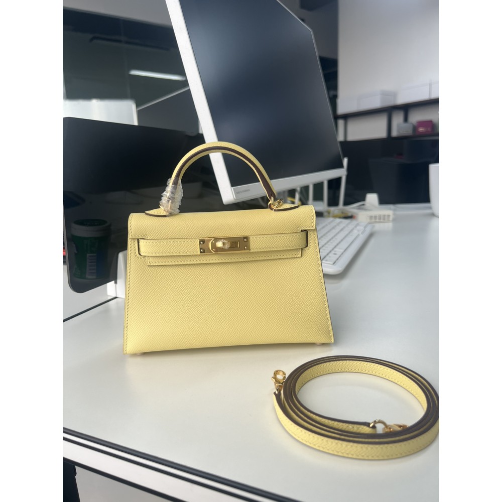 Kelly-mini-014