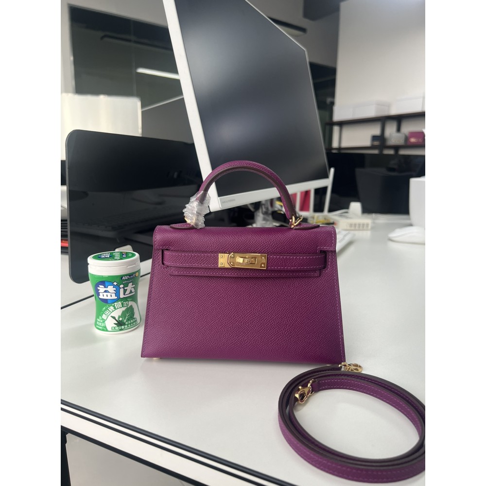 Kelly-mini-017