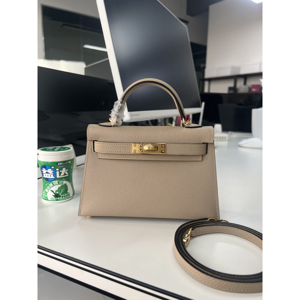 Kelly-mini-019