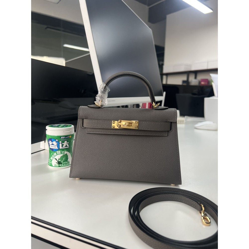 Kelly-mini-021