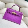 Kelly-mini-036