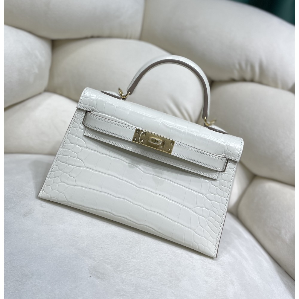 Kelly-mini-038
