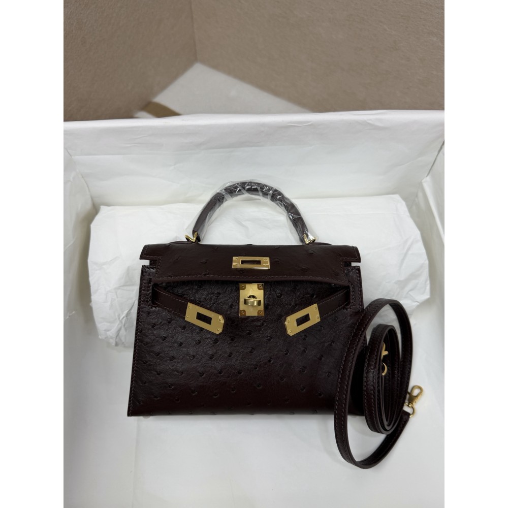 Kelly-mini-044