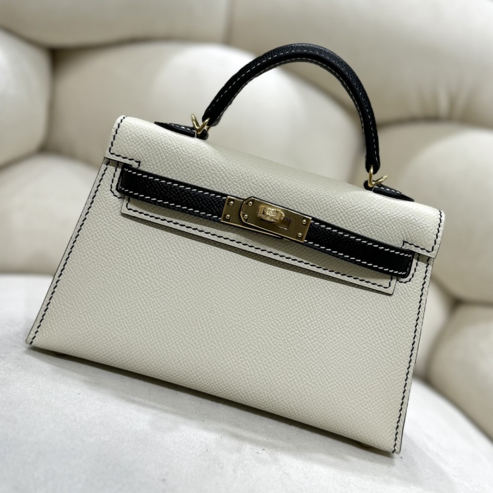 Kelly-mini-057