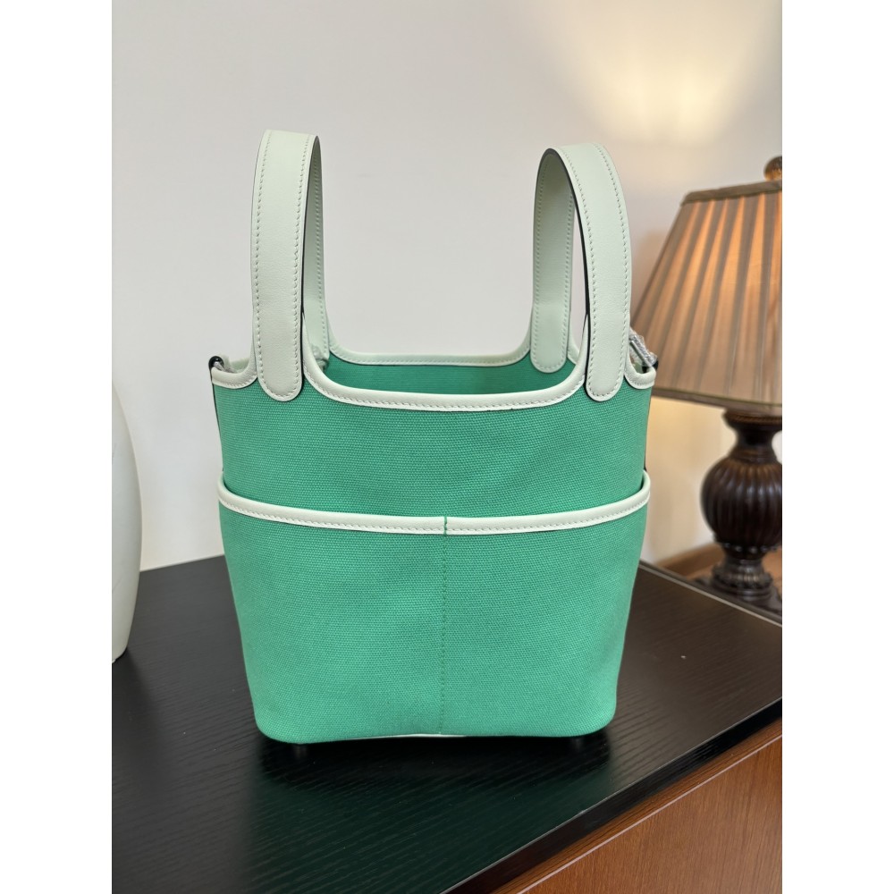 Picotin-Cargo-035